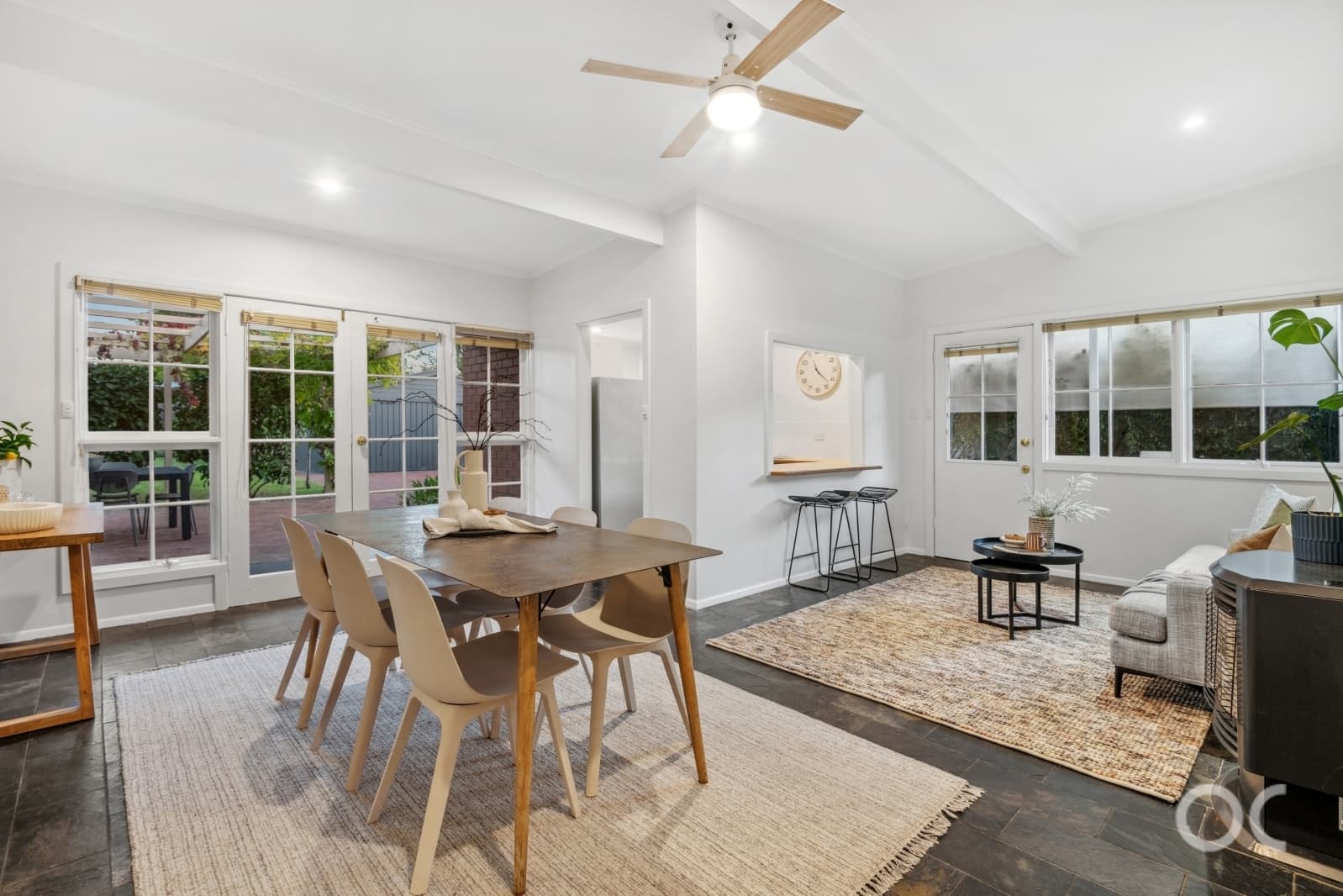 28 North Parade, Kingswood - Thumbnail 2