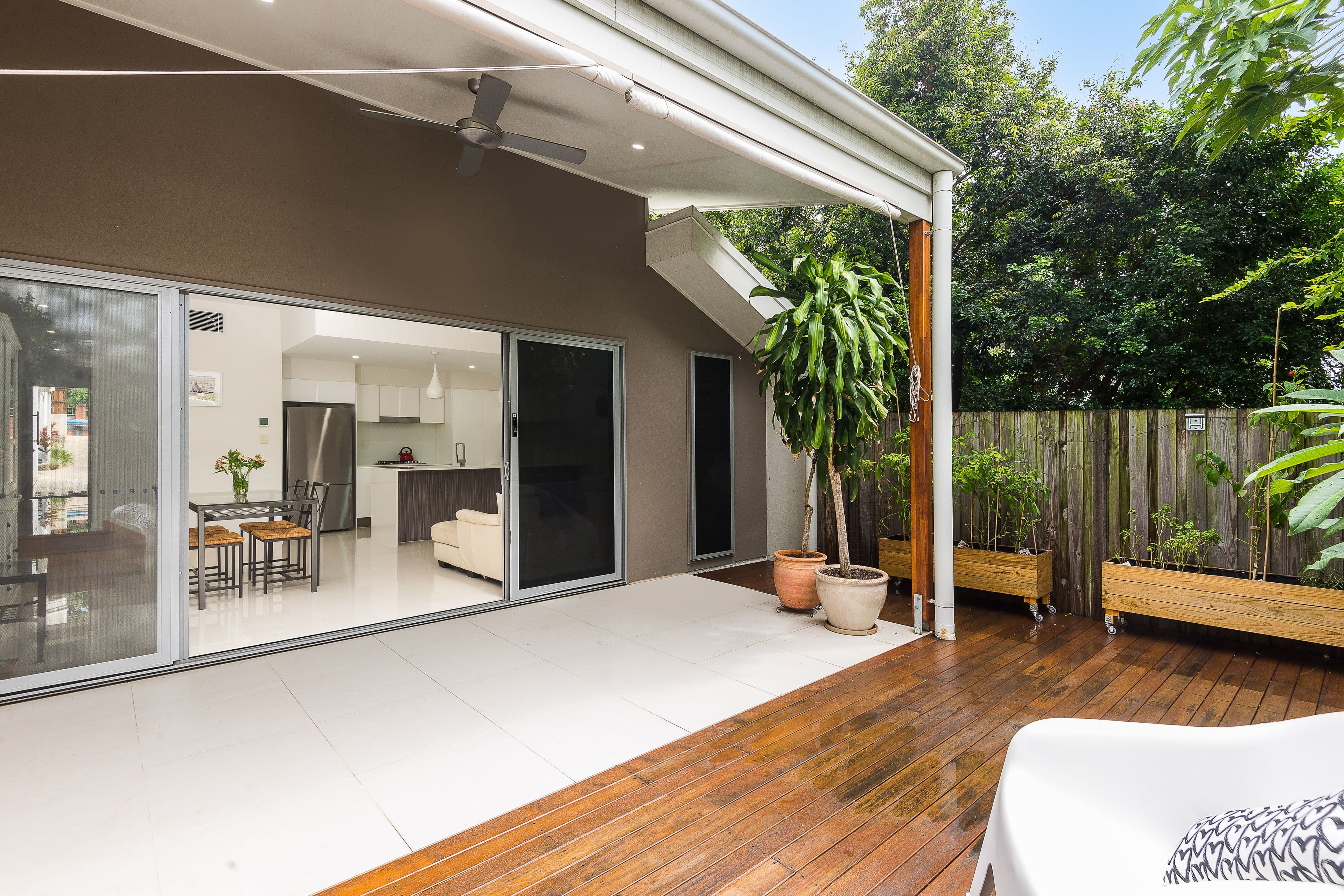 49 Hawthorne Road, Hawthorne QLD 4171, Hawthorne - Thumbnail 2