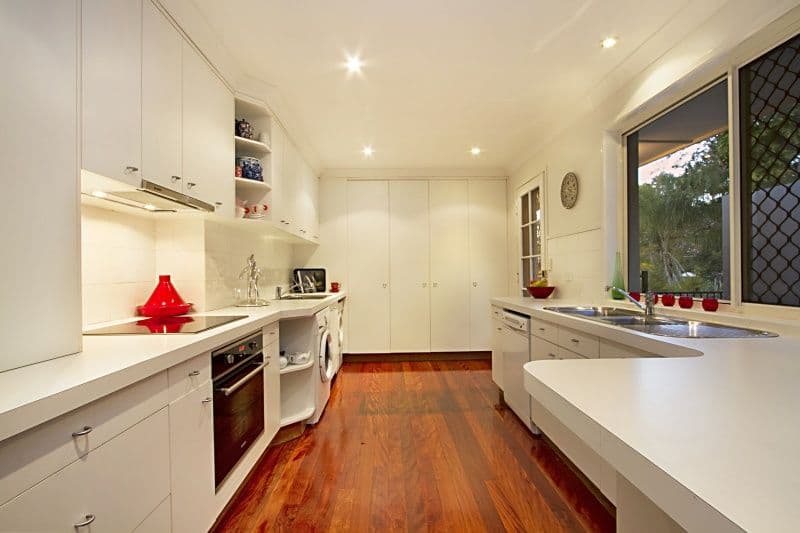 6 Gladesville Street, KENMORE QLD 4069, Kenmore - Thumbnail 4