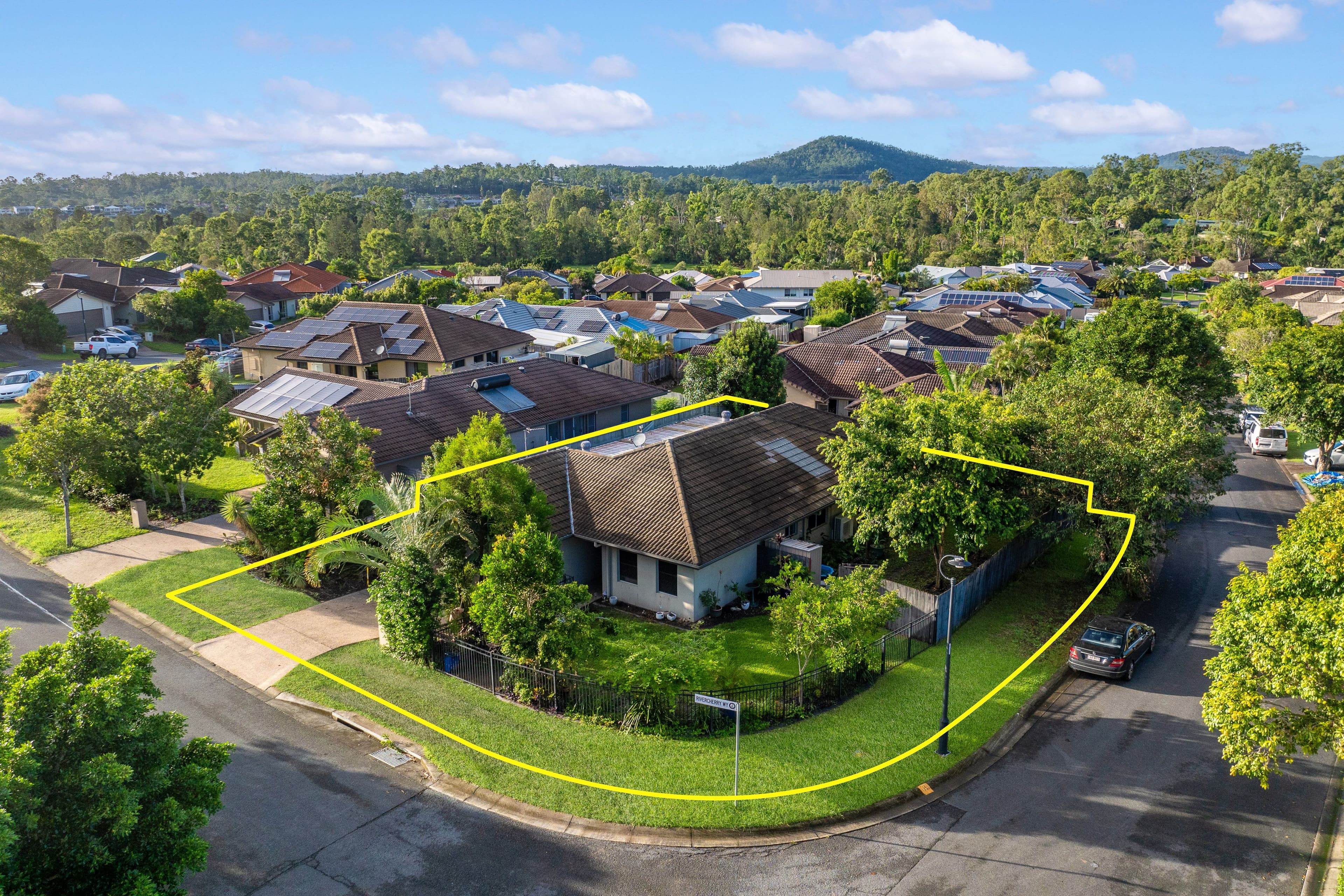 16 Rivercherry Way, Upper Coomera QLD 4209, Upper Coomera - Thumbnail 2