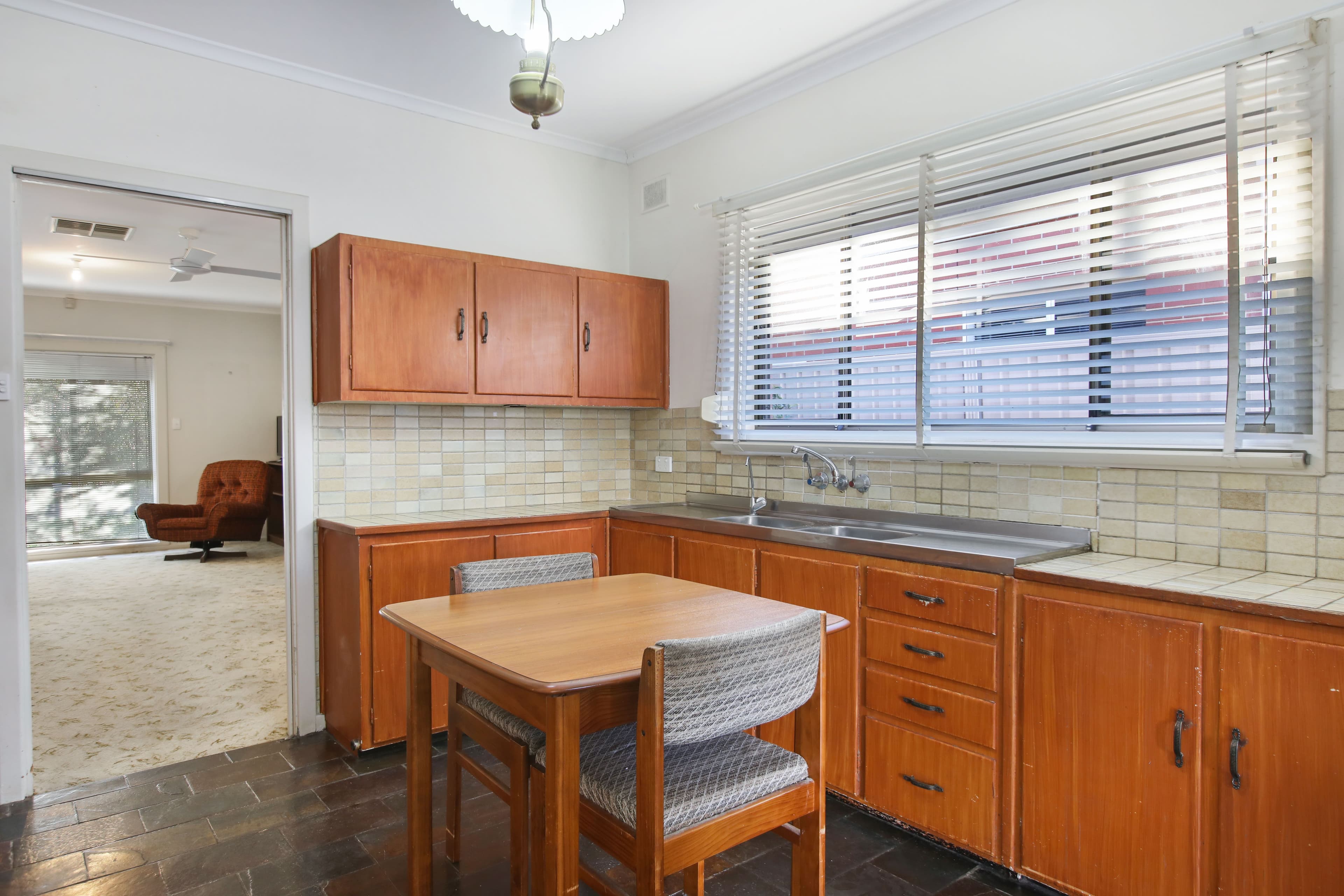 10 Henderson Street, Henley Beach SA 5022, Henley Beach - Thumbnail 5