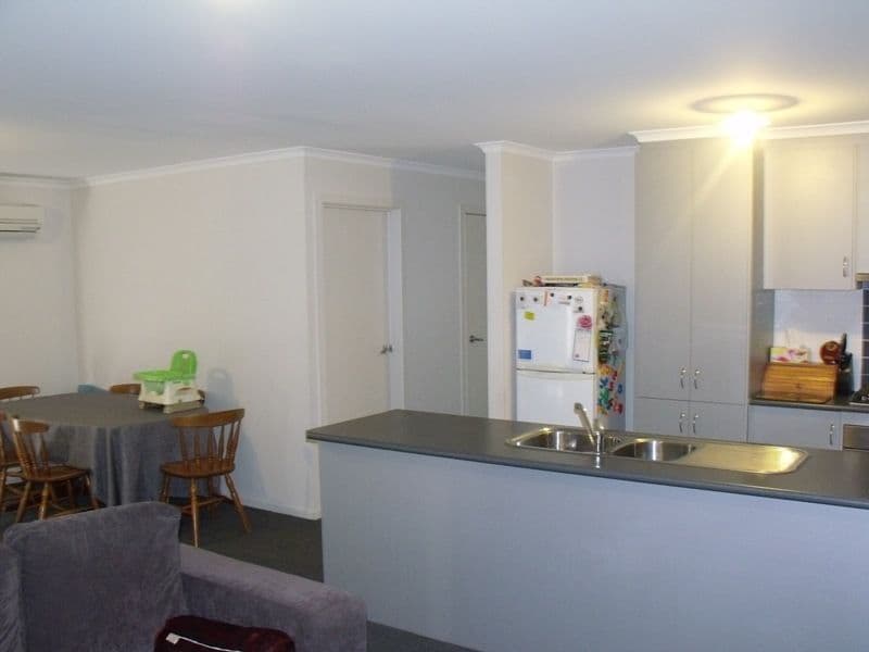 7 Almond Circuit, MUNNO PARA WEST SA 5115, Munno Para West - Thumbnail 5