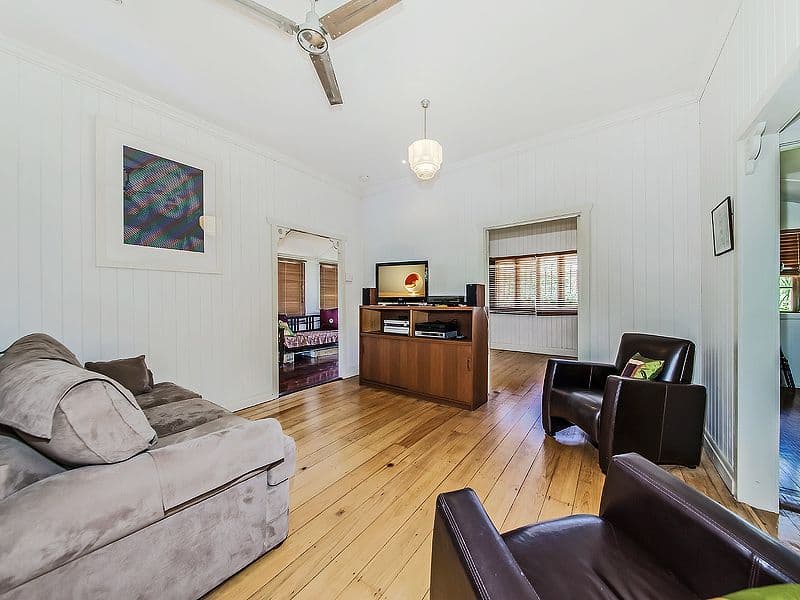 48 Hipwood Avenue, COORPAROO QLD 4151, Coorparoo - Thumbnail 7