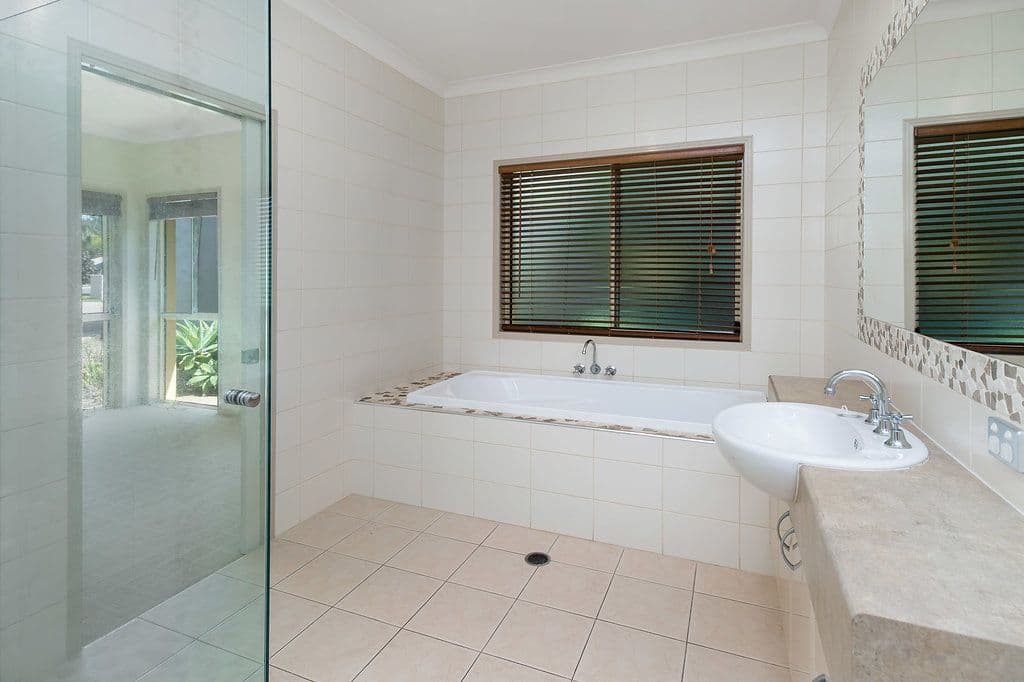 30 Pacha Close, Coomera QLD 4209, Coomera - Thumbnail 8