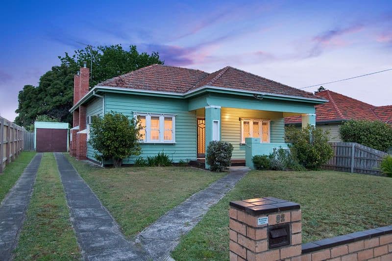 52 Eleebana Avenue, HUGHESDALE VIC 3166, Hughesdale - Image 1