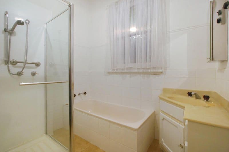 52 Eleebana Avenue, HUGHESDALE VIC 3166, Hughesdale - Thumbnail 6