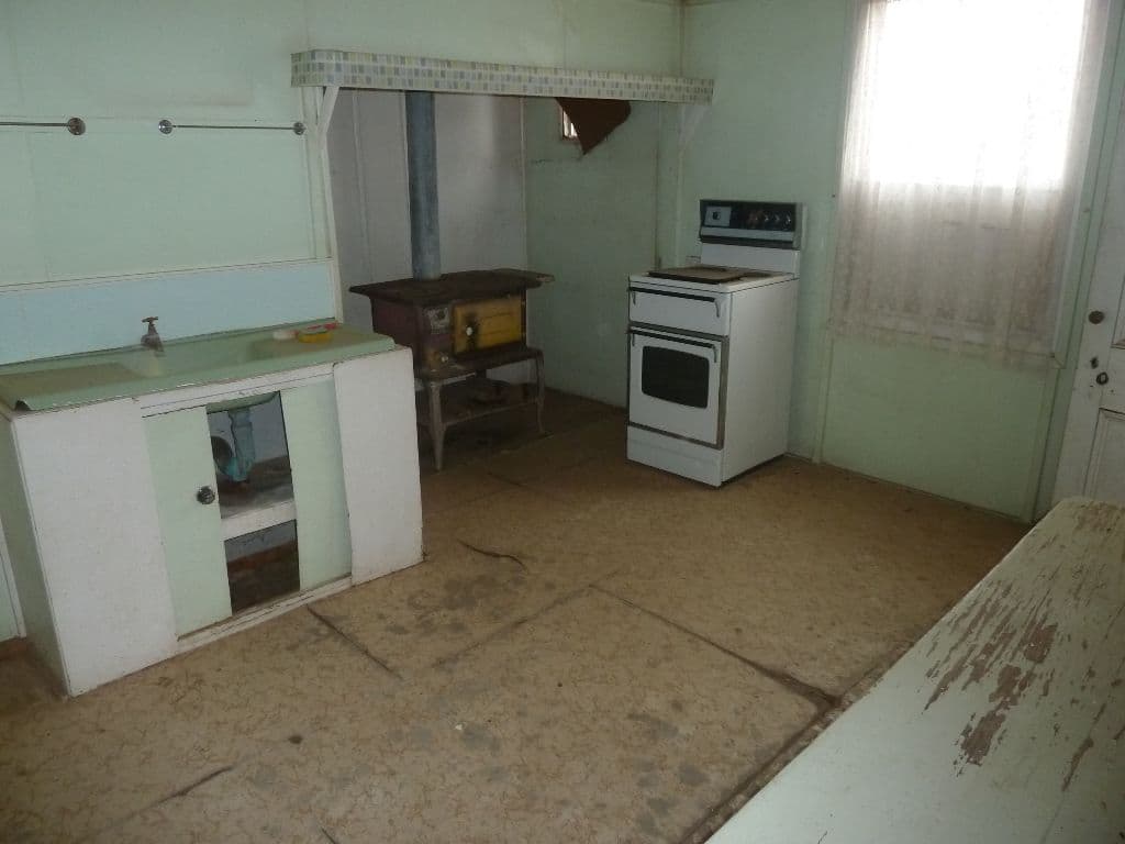 131-133 Emu Street, LONGREACH QLD 4730, Longreach - Thumbnail 3