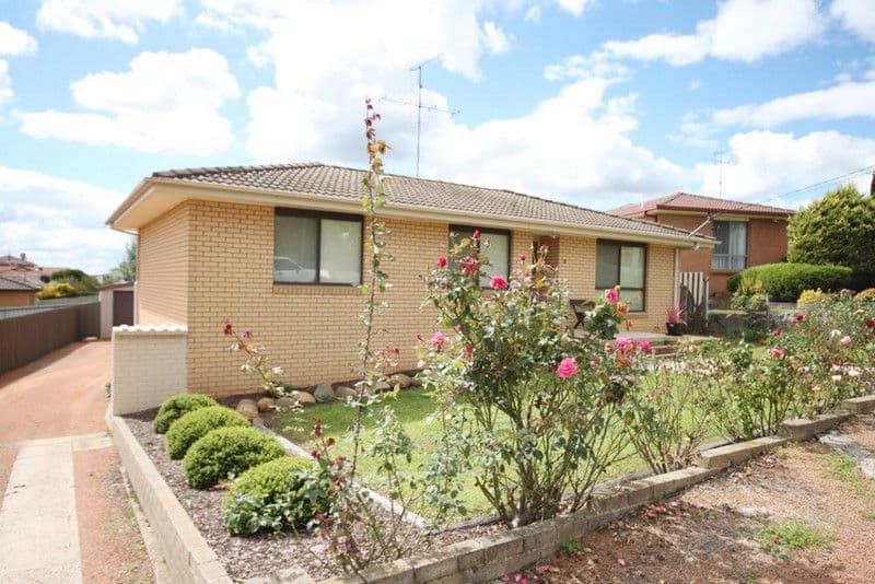 49 Petit Street, YASS NSW 2582, Yass - Image 1