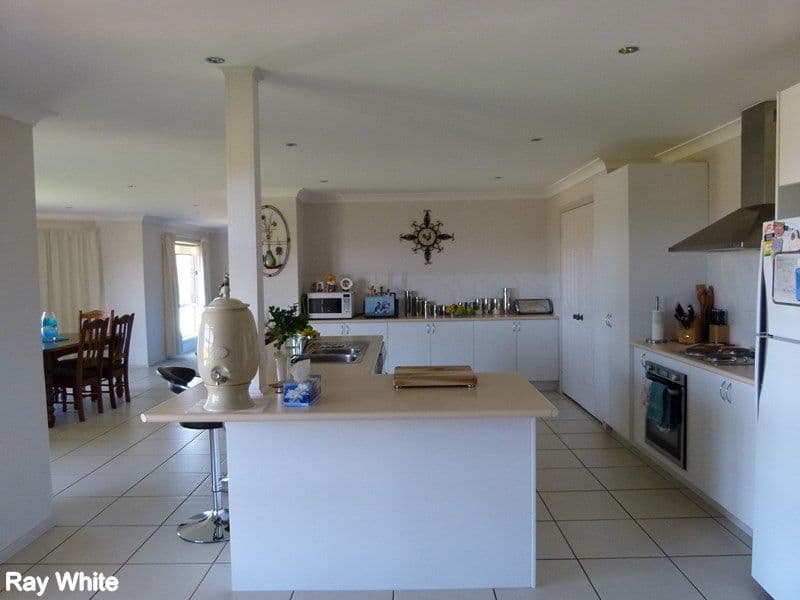9 Bob Acheson Avenue, Forbes - Thumbnail 2