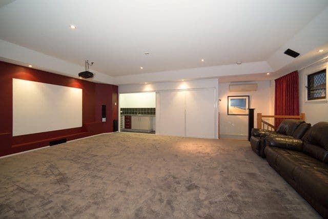 6 Malva Court, BONGAREE QLD 4507, Bongaree - Thumbnail 2