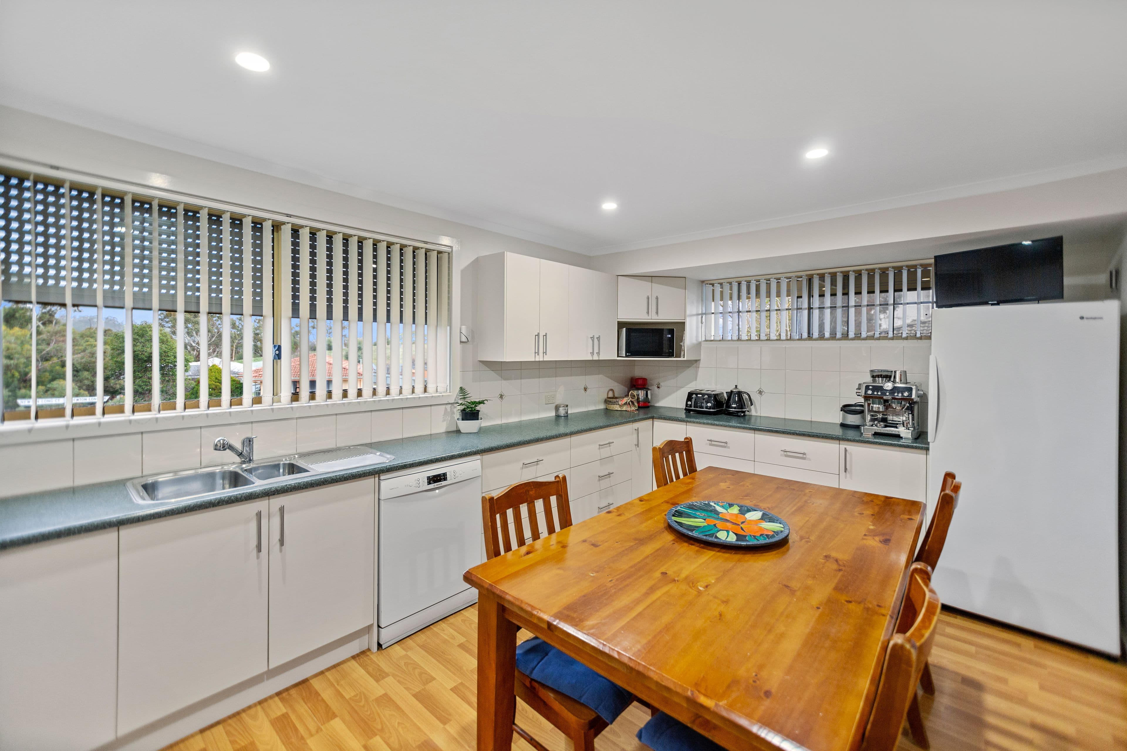 17 Newton Long Drive, Clare SA 5453, Clare - Thumbnail 3