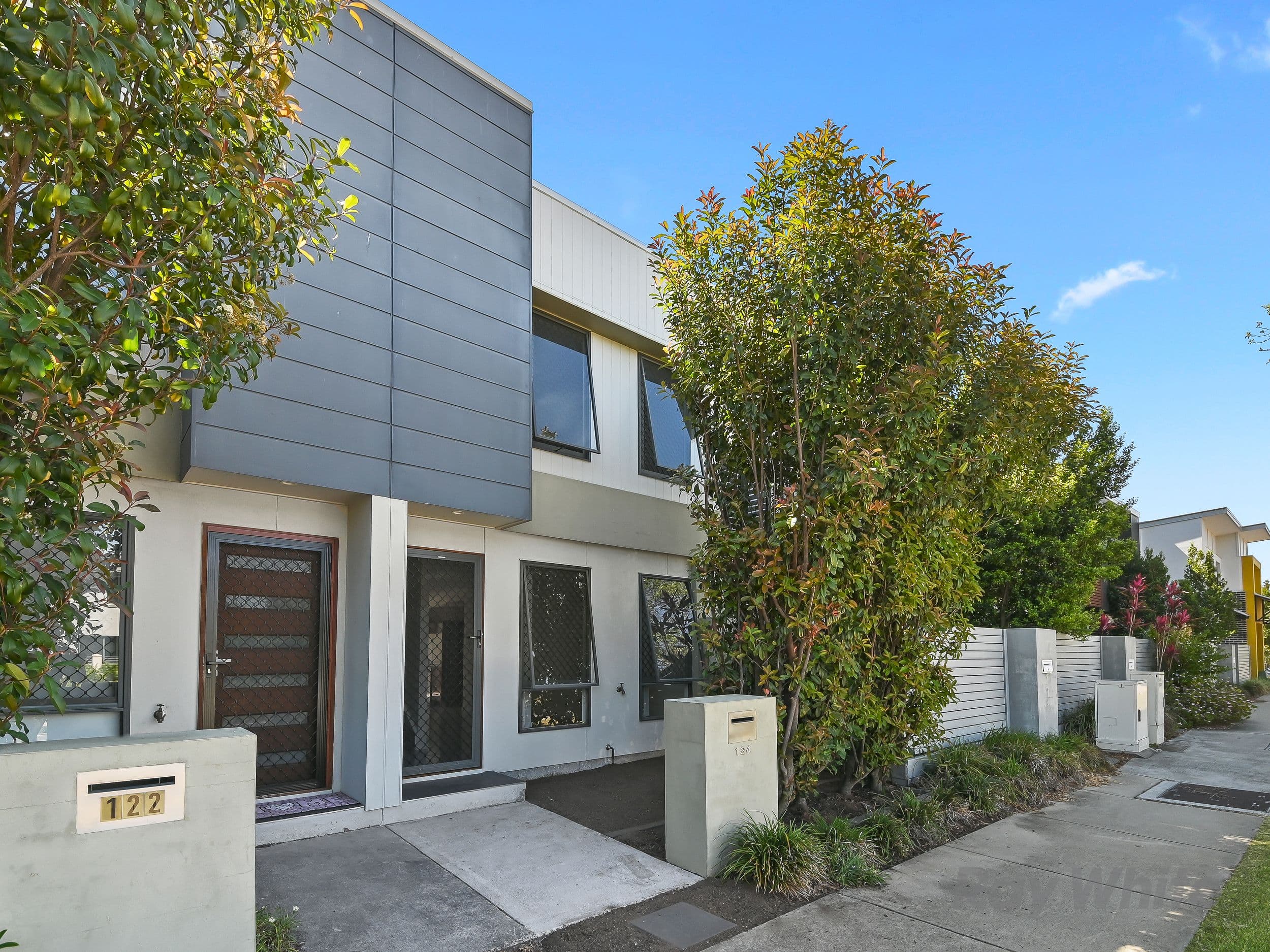 5 Cairncross Lane, Kensington VIC 3031, Kensington - Image 1