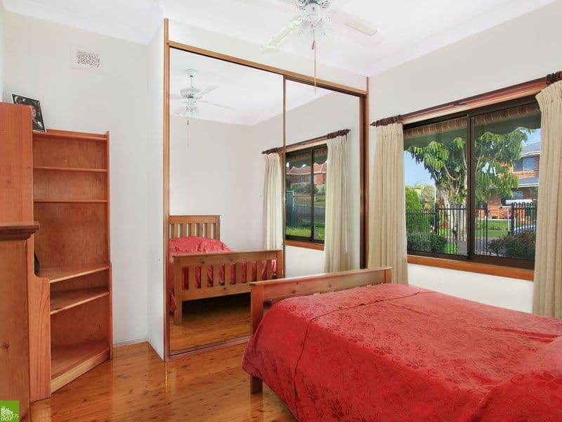 26 Cassia Street, Barrack Heights - Thumbnail 4