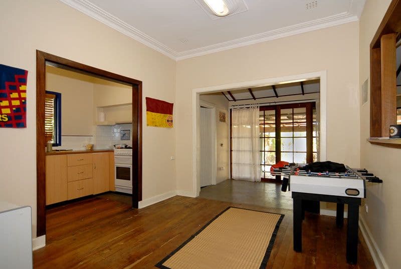 27 Brilliant Street, Newtown QLD 4305, Newtown - Thumbnail 7