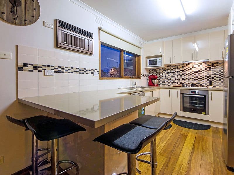 222 Warrigal Road, OAKLEIGH SOUTH VIC 3167, Oakleigh South - Thumbnail 2