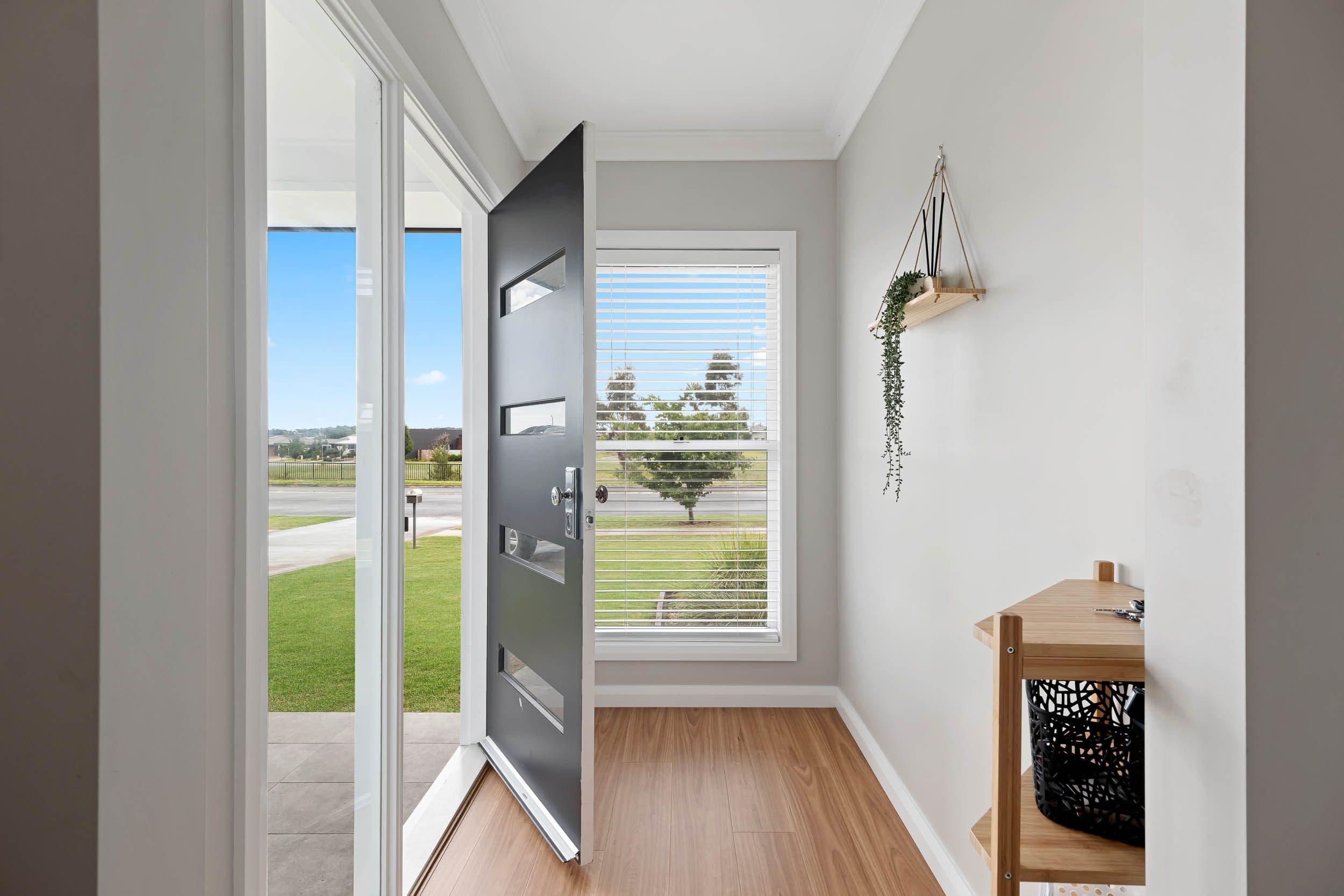 19 Quiberon Way, Goulburn NSW 2580, Goulburn - Thumbnail 3