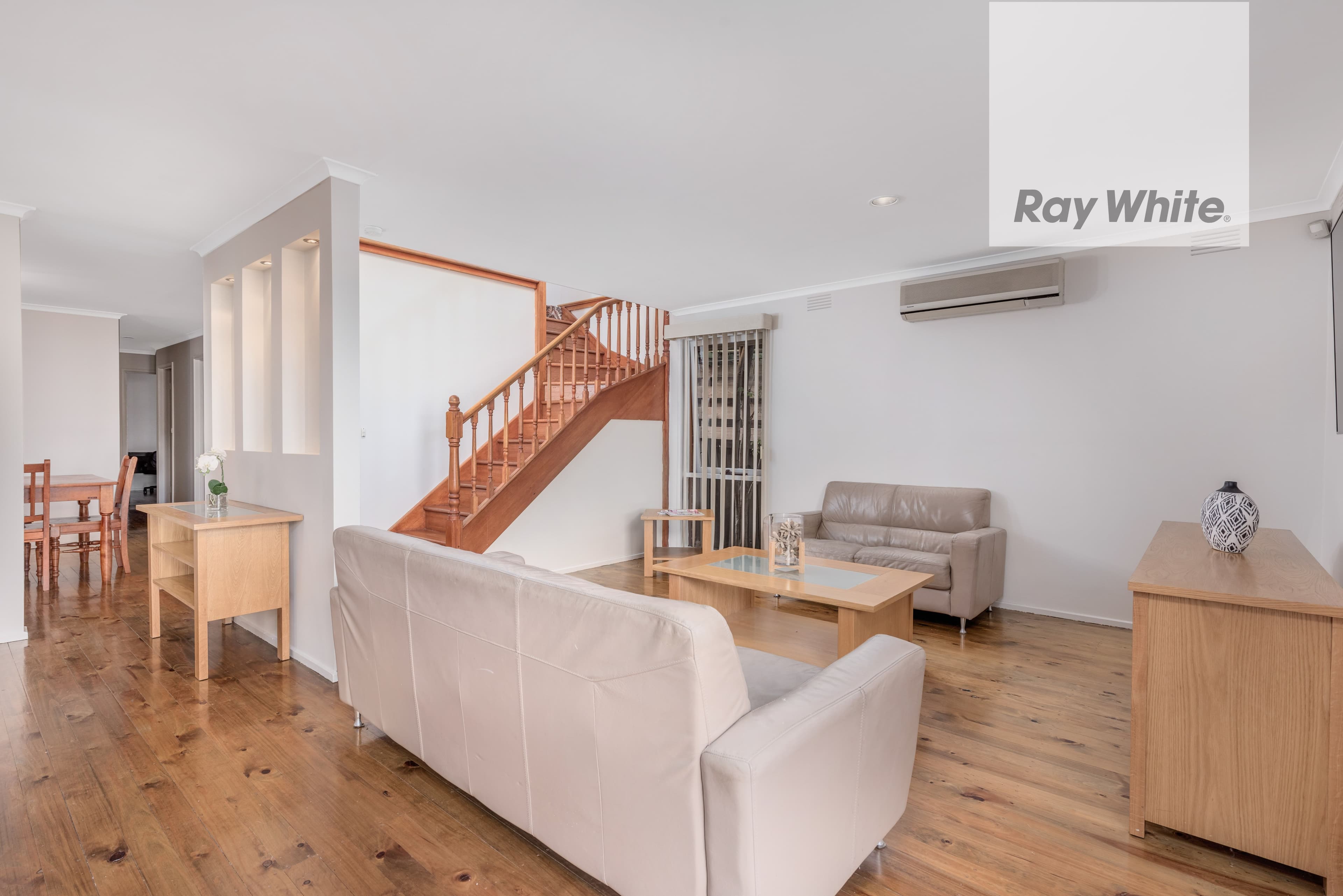 13 Penrith Crescent, Bundoora VIC 3083, Bundoora - Thumbnail 2