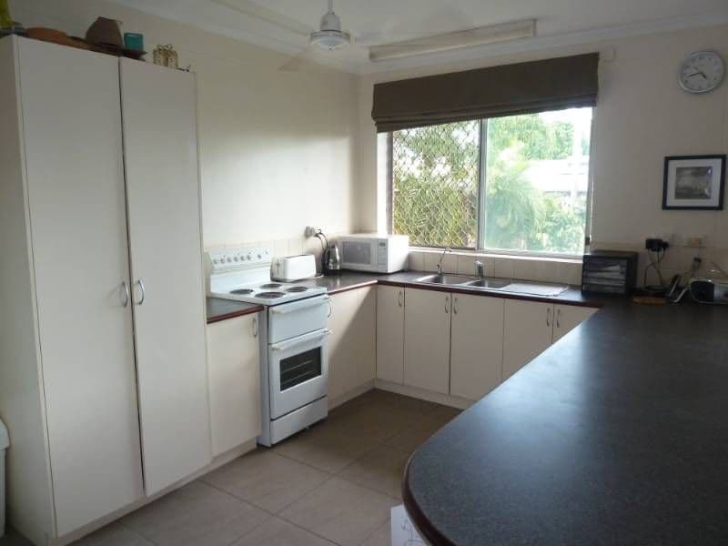 12 Hibiscus Court, KATHERINE NT 0850, Katherine East - Thumbnail 2