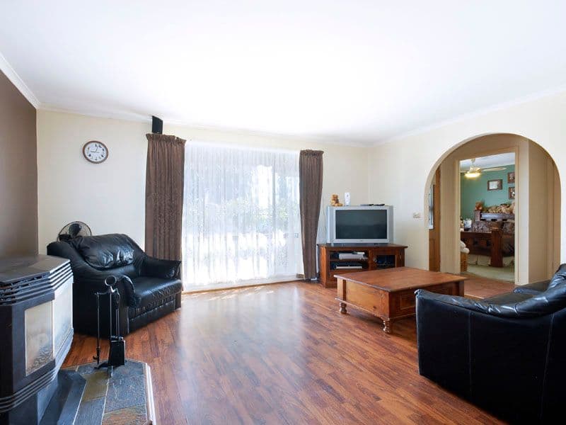 9 Ottoman Court, ST ALBANS PARK VIC 3219, St Albans Park - Thumbnail 2