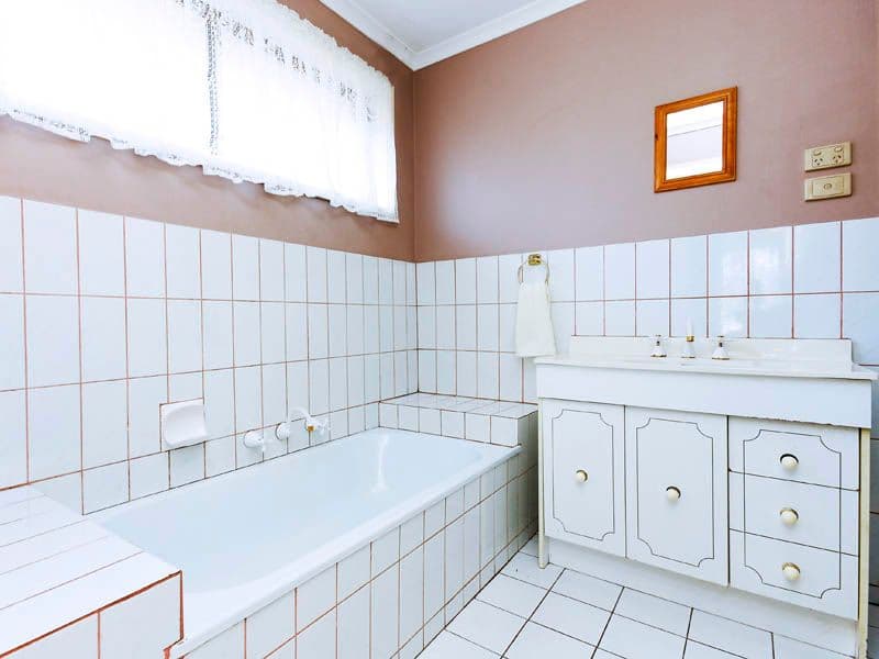 9 Ottoman Court, ST ALBANS PARK VIC 3219, St Albans Park - Thumbnail 6