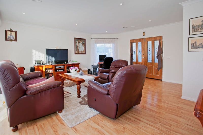 597 Walnut Avenue, Mildura - Thumbnail 2