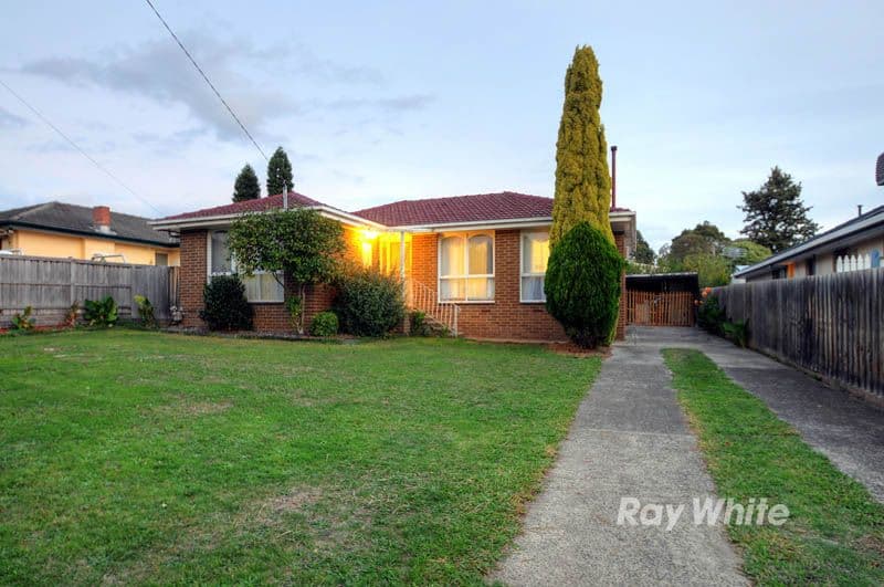 16 Beverley Street, SCORESBY VIC 3179, Scoresby - Image 1