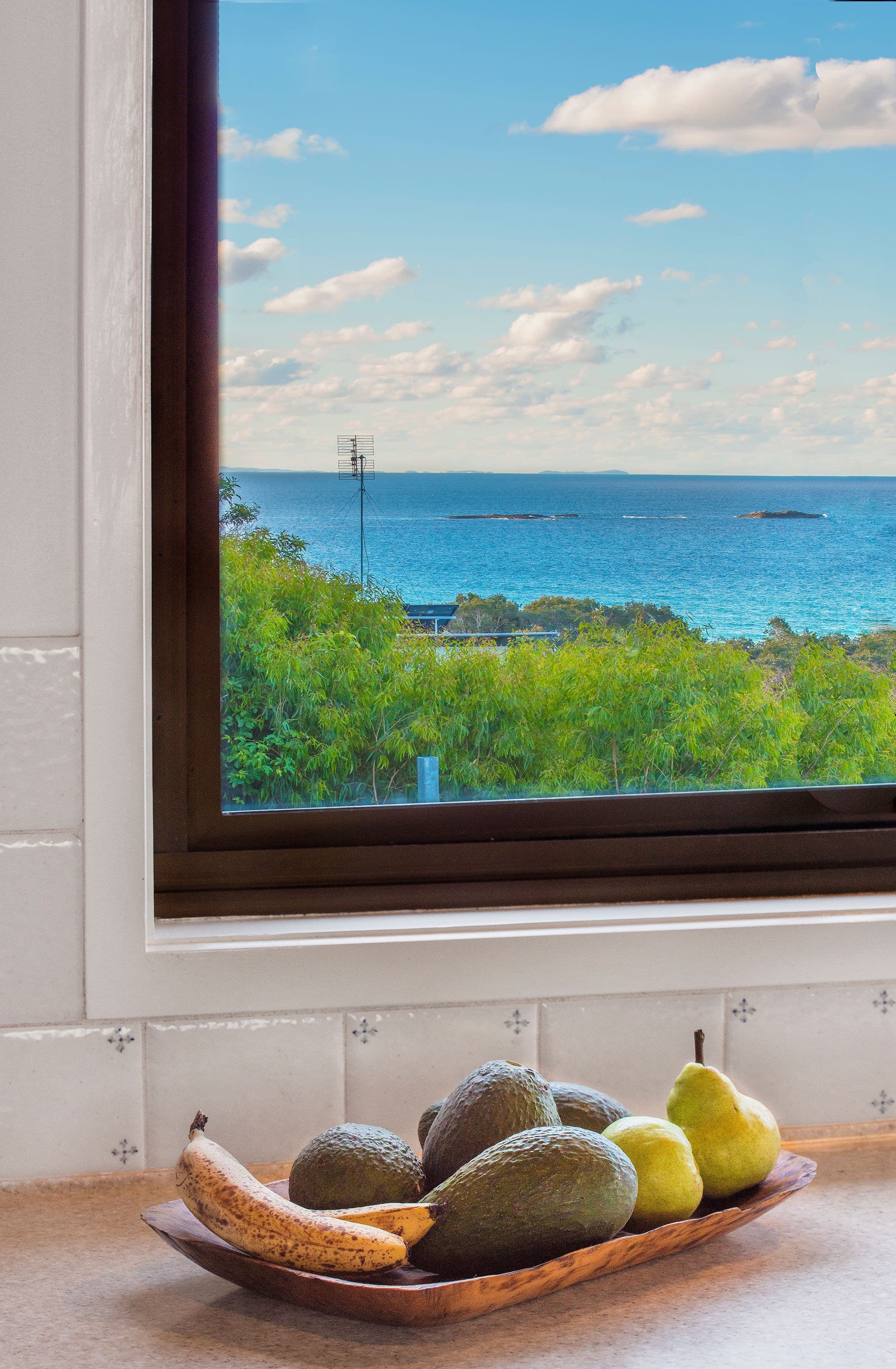27 George Nothling Drive, Point Lookout QLD 4183, Point Lookout - Thumbnail 2