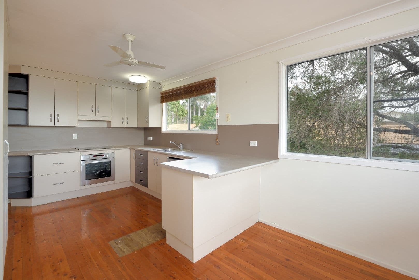 43 Flinders Street, West Gladstone QLD 4680, West Gladstone - Thumbnail 3