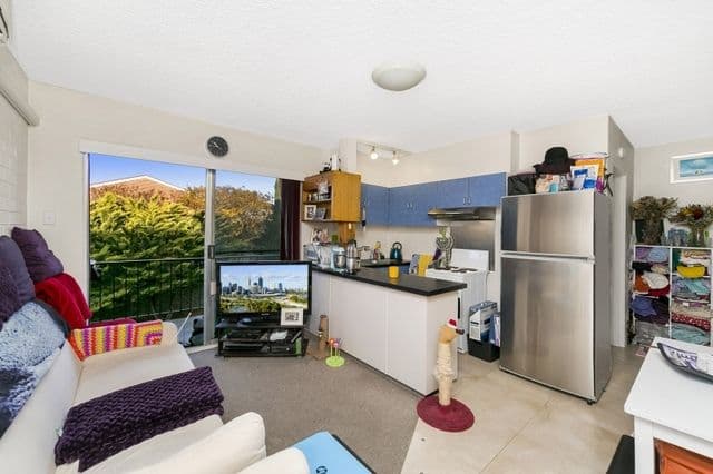 9 Derrima Road, Queanbeyan - Thumbnail 3