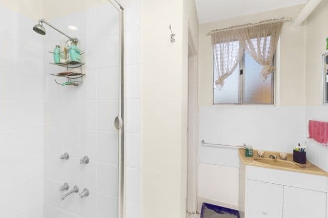 9 Derrima Road, Queanbeyan - Thumbnail 6
