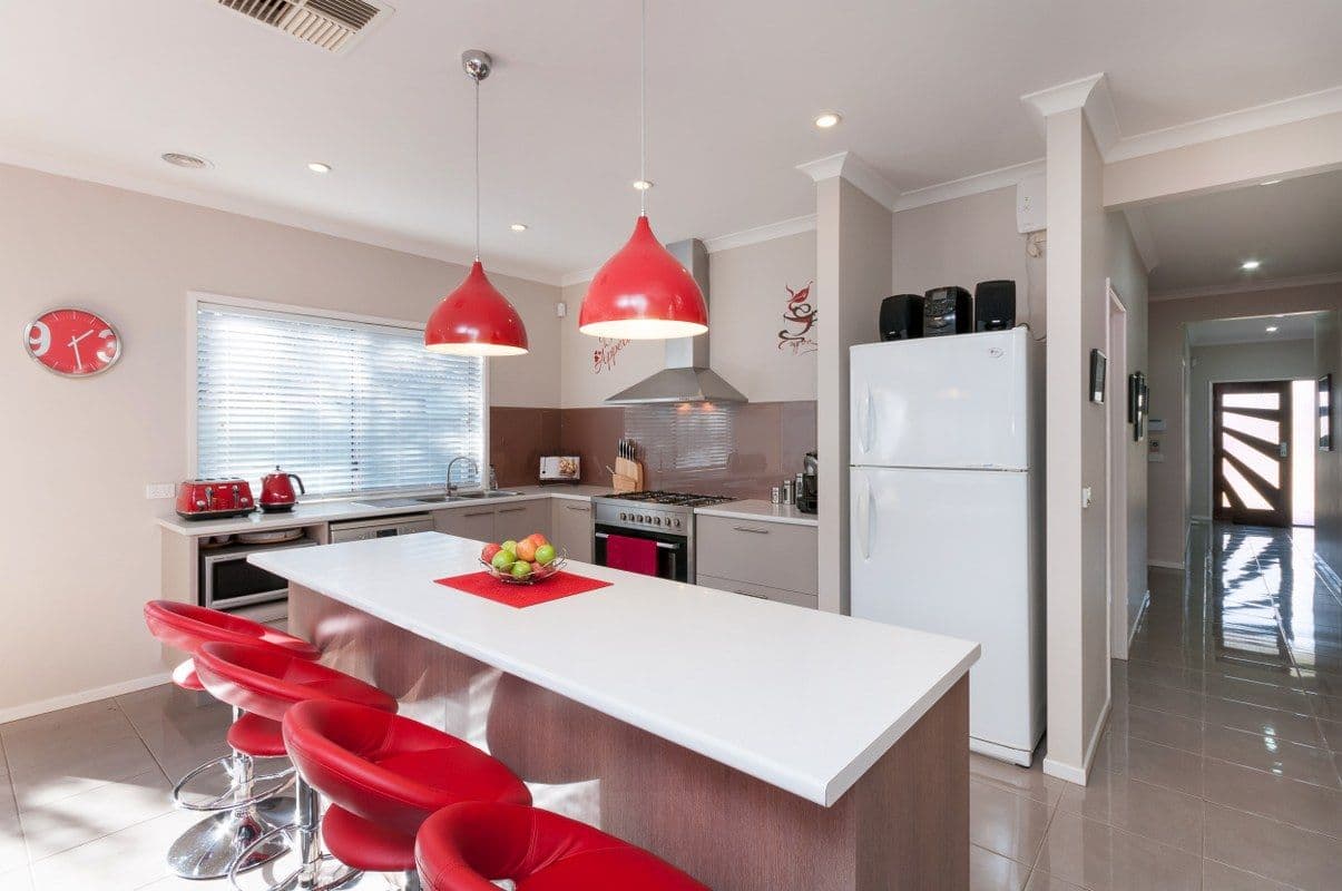 51 Cardinal Road, GLENROY VIC 3046, Glenroy - Thumbnail 3