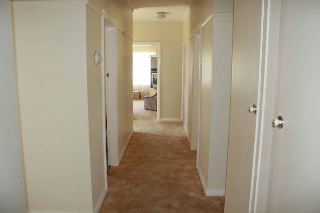 14 Macquarie, GLEN INNES NSW 2370, Glen Innes - Thumbnail 3