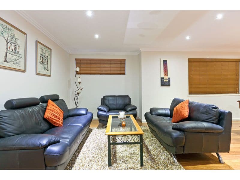 5 Lillian Court, ROCHEDALE SOUTH QLD 4123, Rochedale South - Thumbnail 4