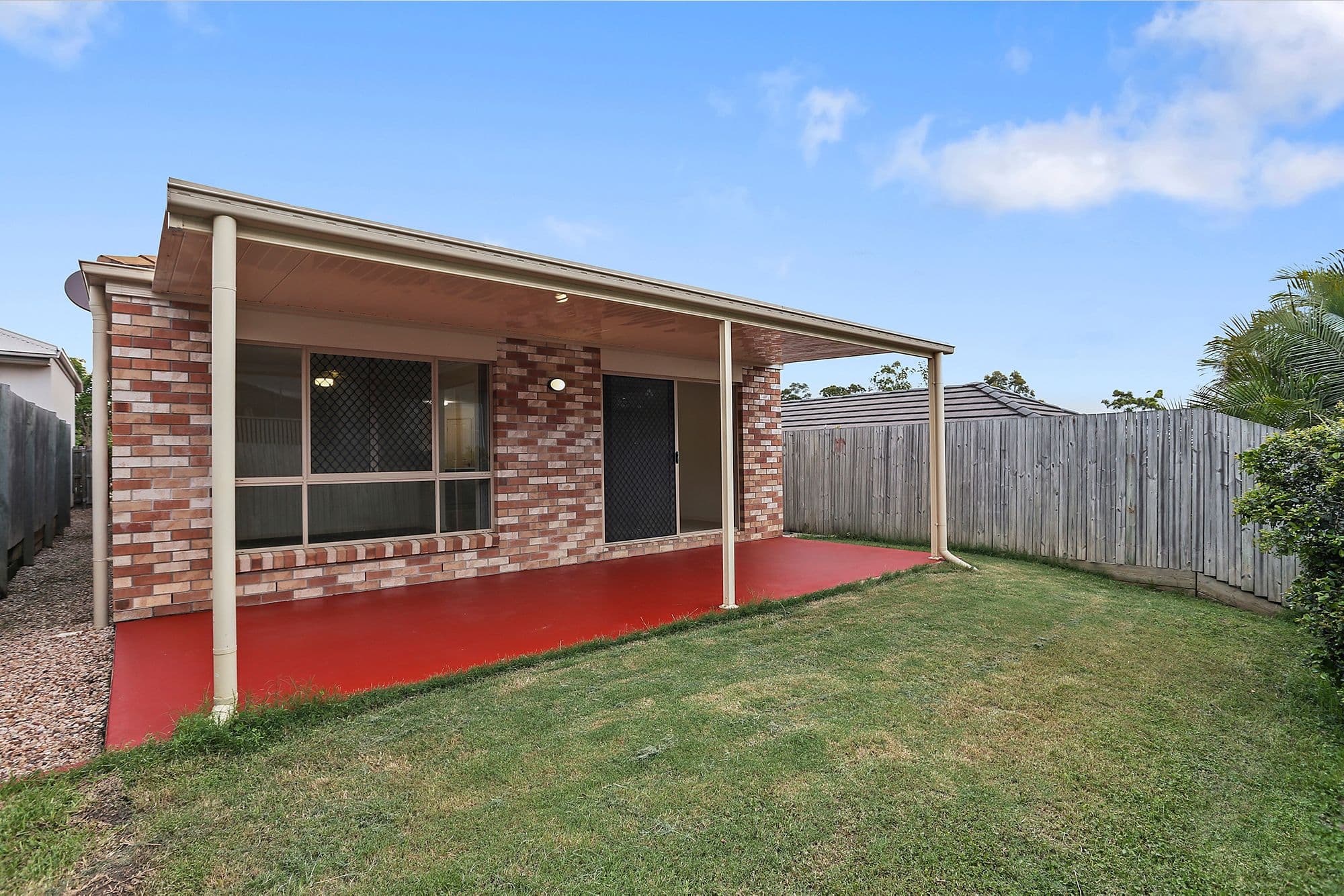 8 Barrington Street, Springfield Lakes QLD 4300, Springfield Lakes - Thumbnail 5