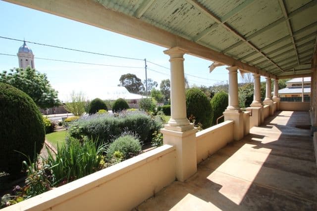 30 Victoria Road, CLARE SA 5453, Clare - Thumbnail 3