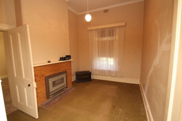 30 Victoria Road, CLARE SA 5453, Clare - Thumbnail 6