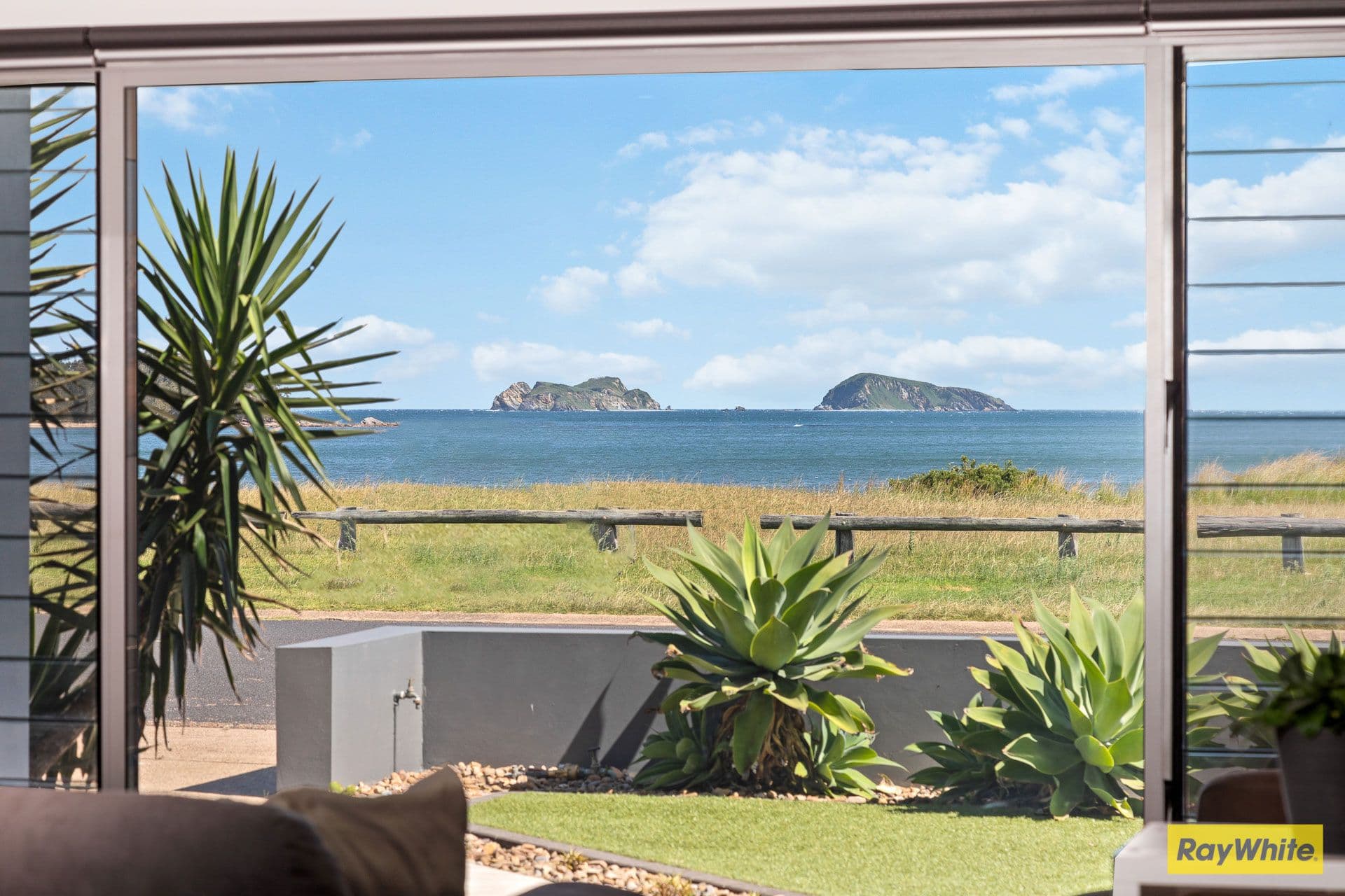 8 Maloneys Drive, Maloneys Beach NSW 2536, Maloneys Beach - Thumbnail 3