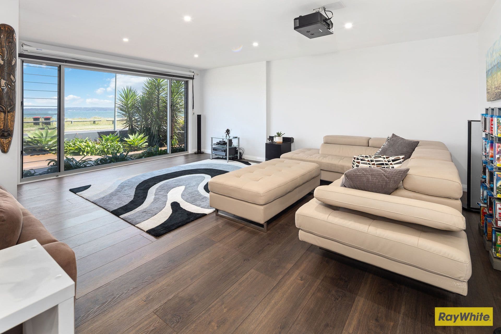 8 Maloneys Drive, Maloneys Beach NSW 2536, Maloneys Beach - Thumbnail 6