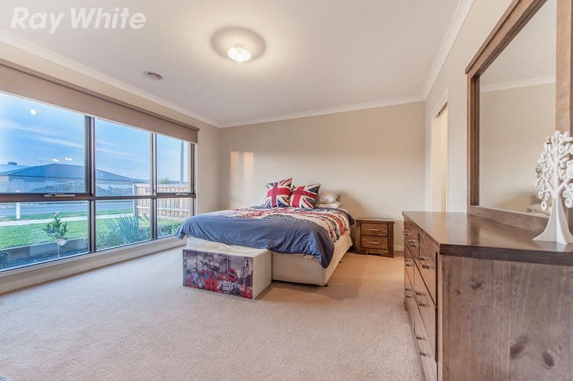 93 Tesselaar Road, Epping VIC 3076, Epping - Thumbnail 4