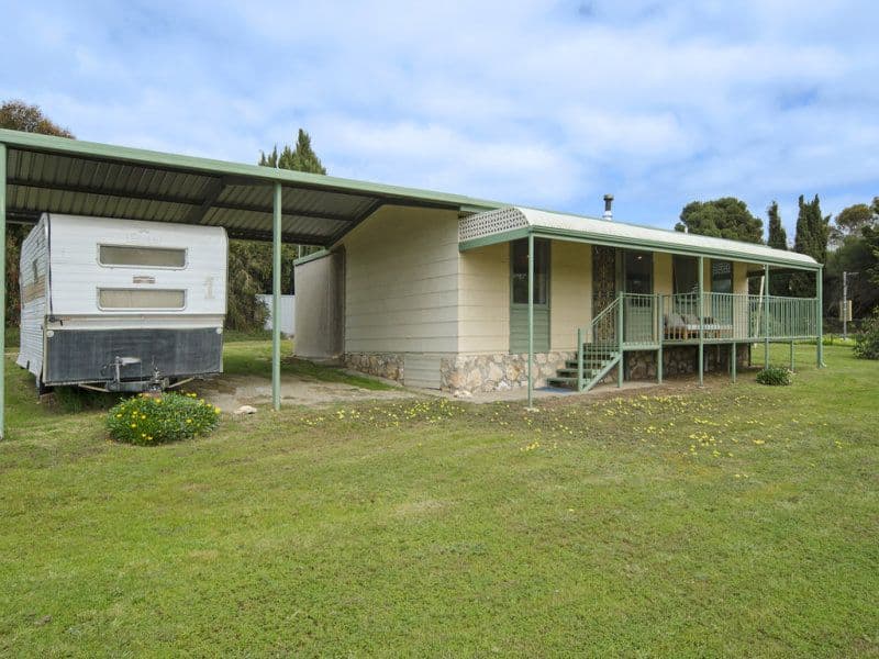 2 Edgewater Road, CLAYTON BAY SA 5256, Clayton Bay - Thumbnail 8