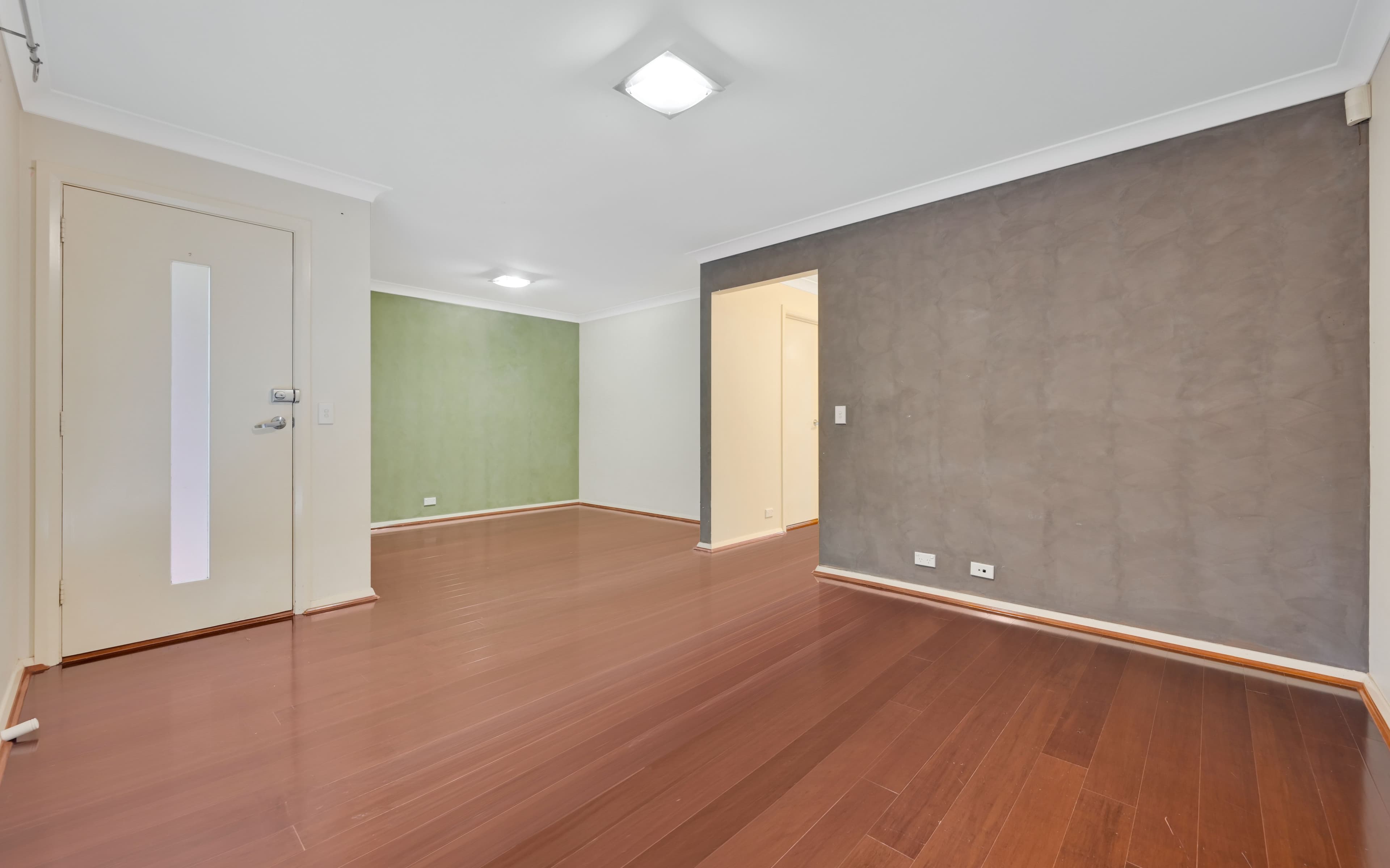 21 Hindostan Road, Glenfield NSW 2167, Glenfield - Thumbnail 3