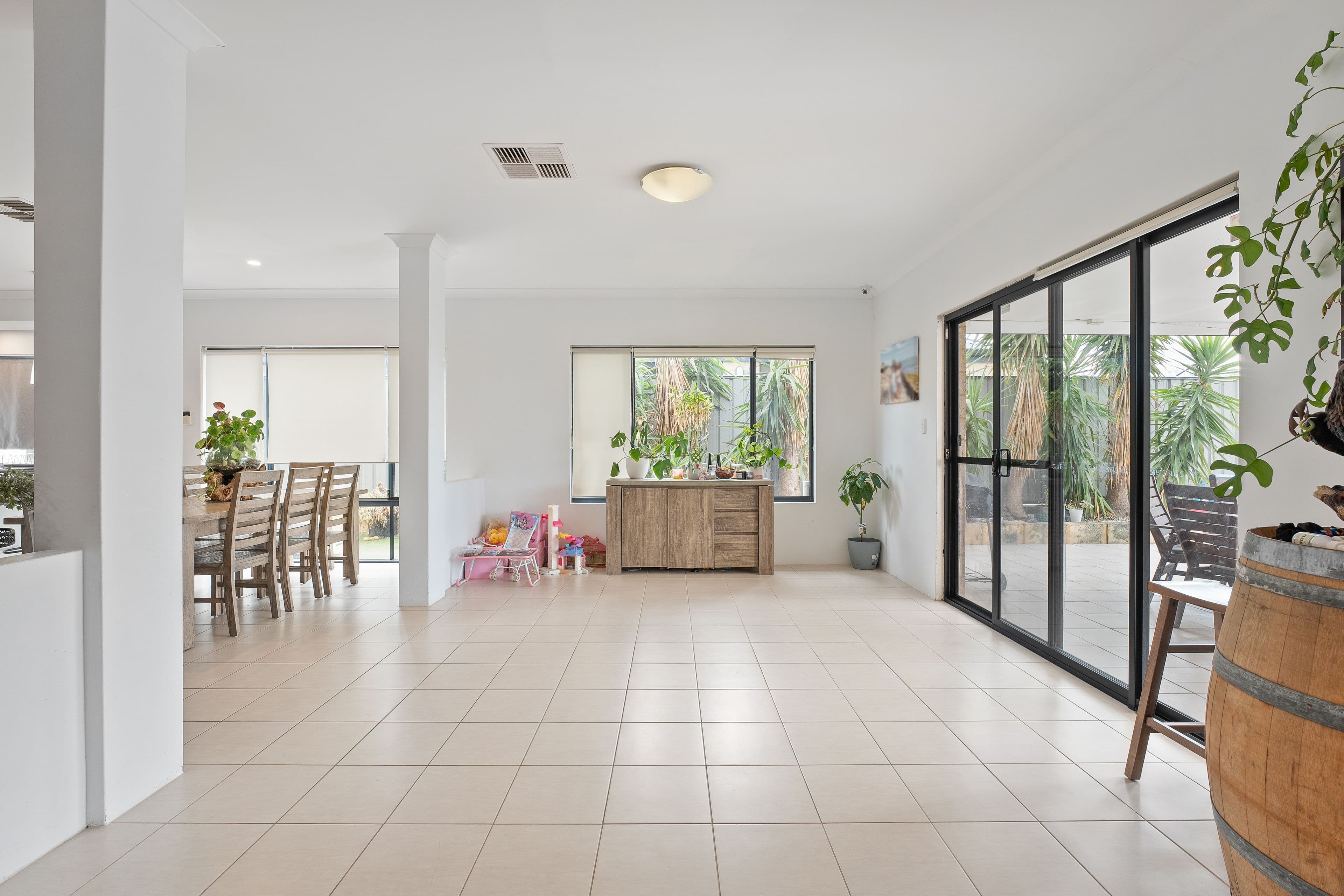 4 Colreavy Ramble, Baldivis WA 6171, Baldivis - Thumbnail 3