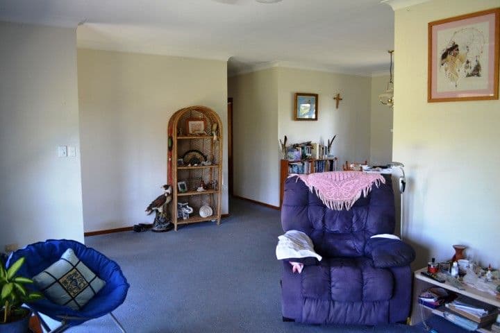 1 Preston Street, POINT VERNON QLD 4655, Point Vernon - Thumbnail 4