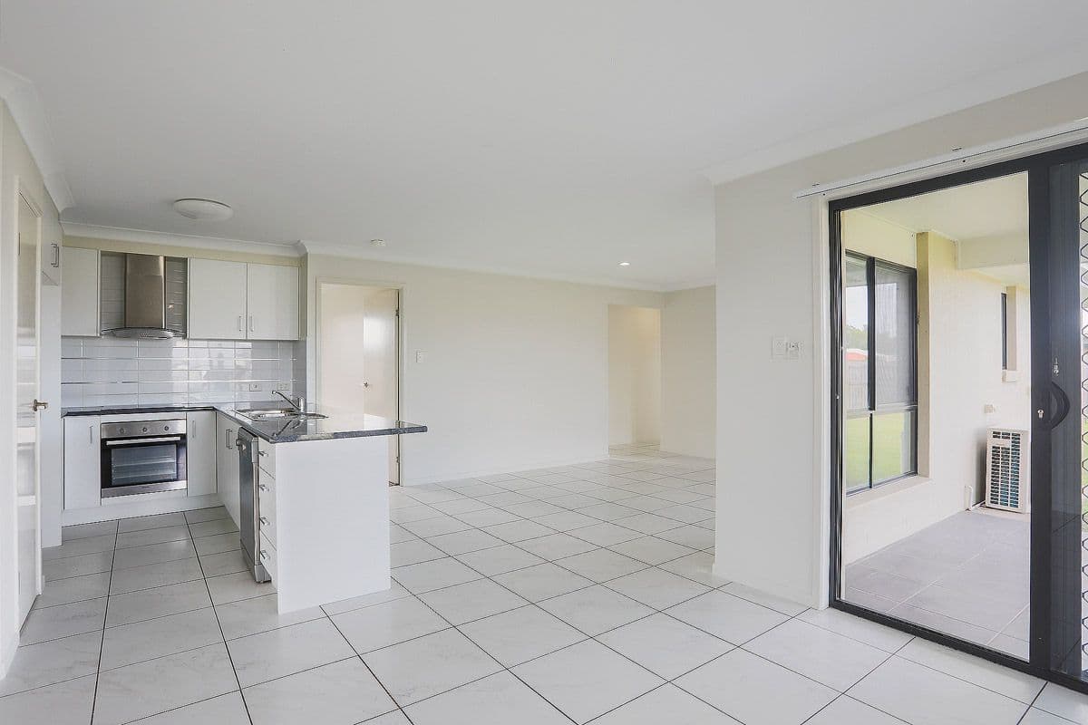65 Bellavista Court, Beaconsfield QLD 4740, Beaconsfield - Thumbnail 3