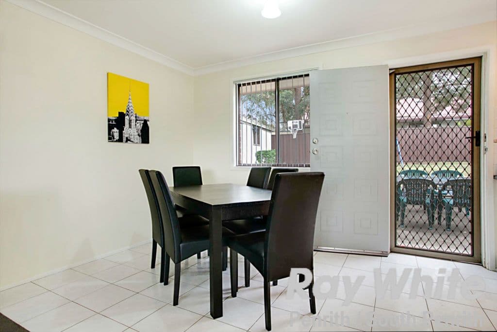 10 Grange Crescent, Cambridge Gardens NSW 2747, Cambridge Gardens - Thumbnail 4