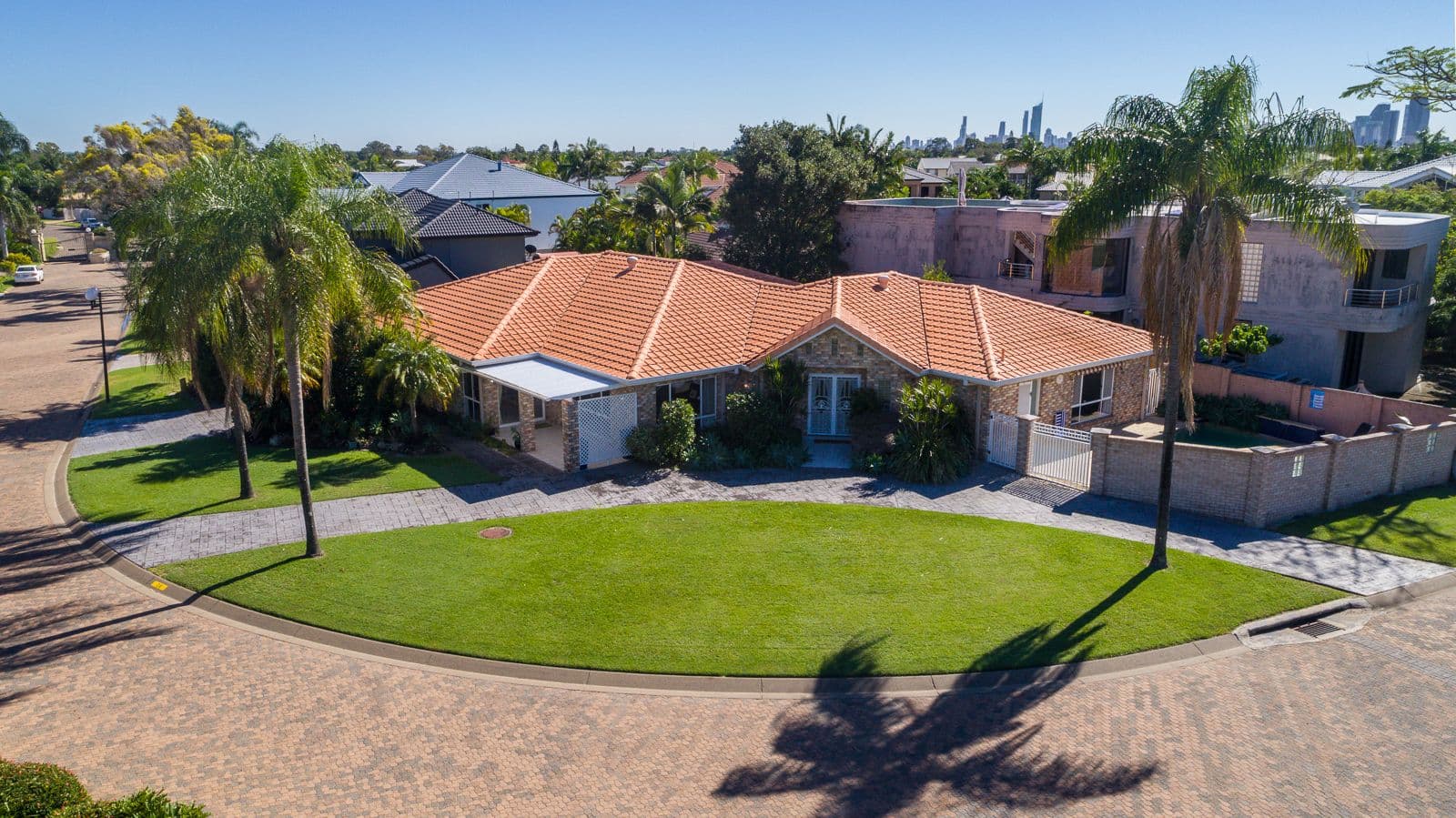 28 Portobello Drive, Mermaid Waters QLD 4218, Mermaid Waters - Image 1