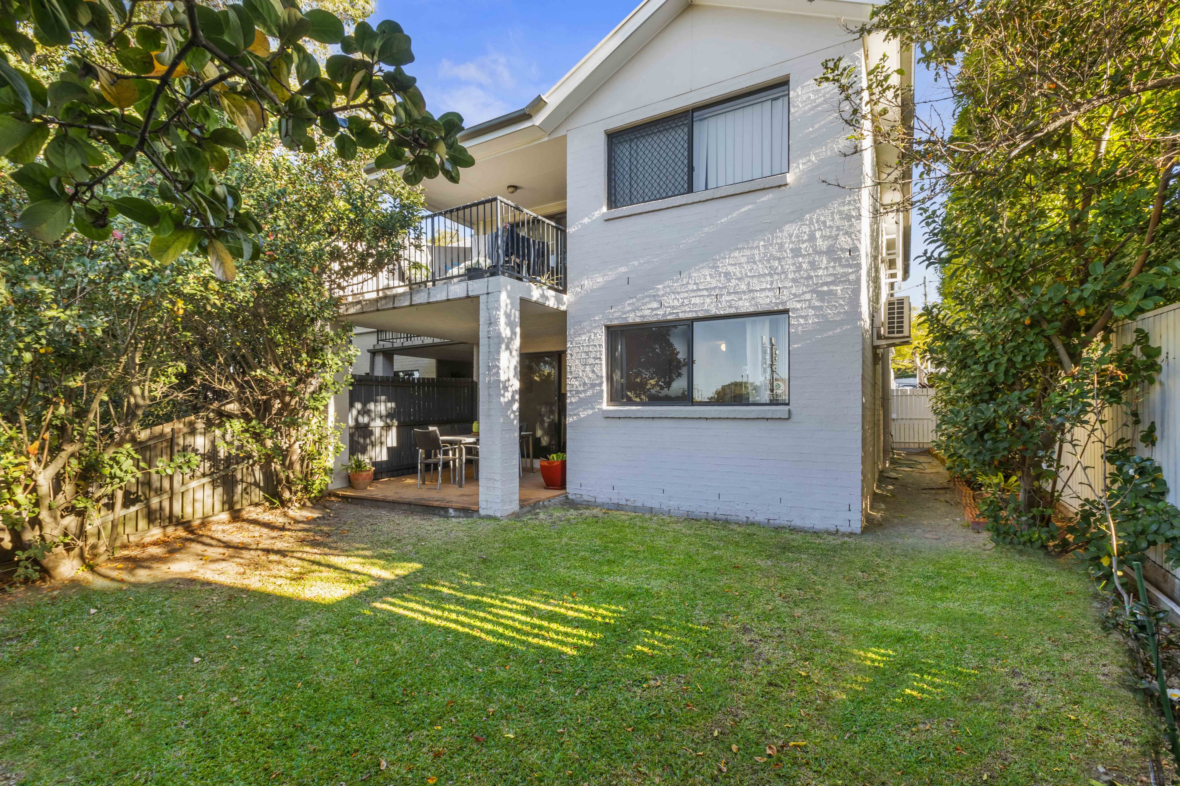 8 Palmer Street, Greenslopes QLD 4120, Greenslopes - Image 1