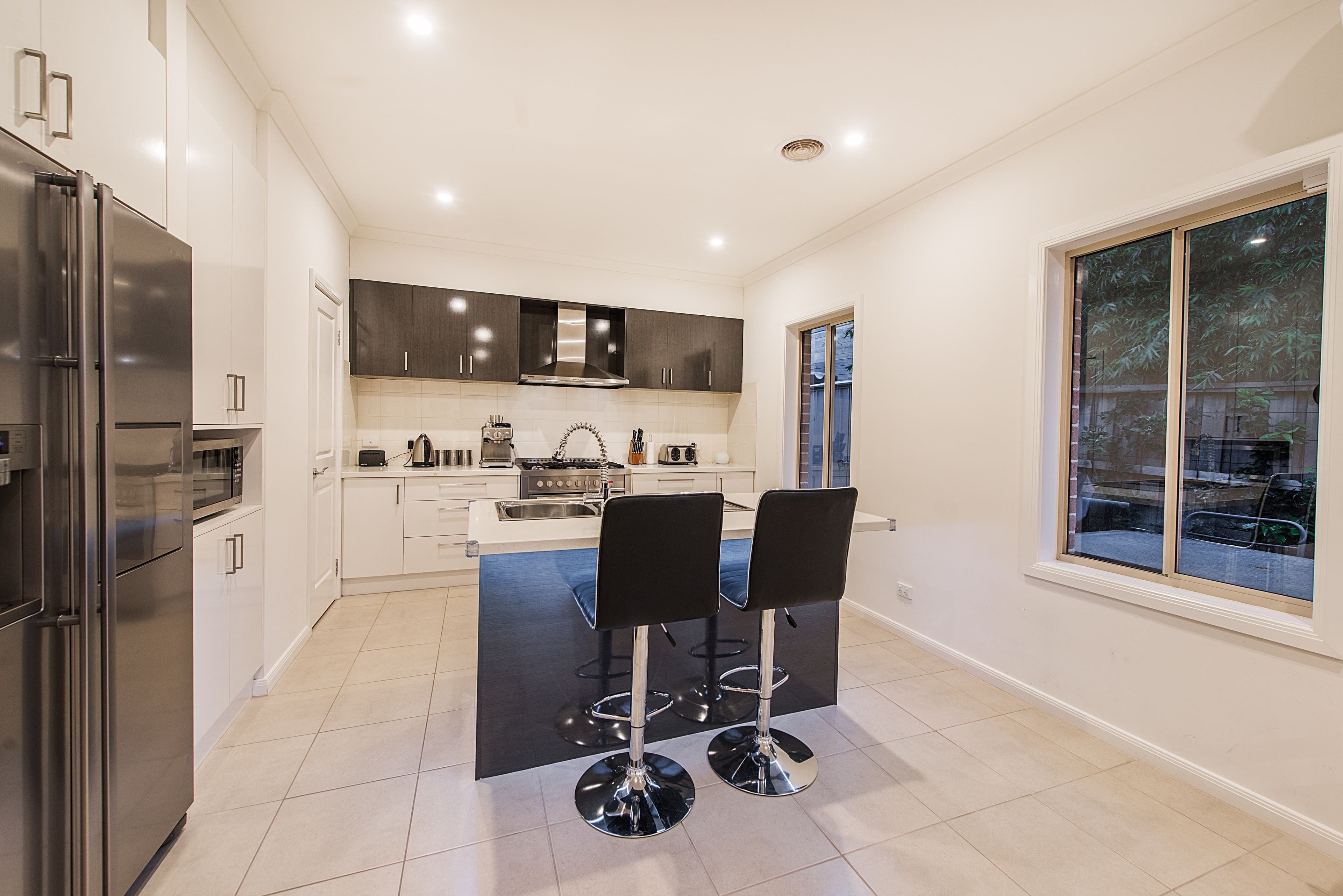 9 Gilbert Court, Scoresby VIC 3179, Scoresby - Thumbnail 2