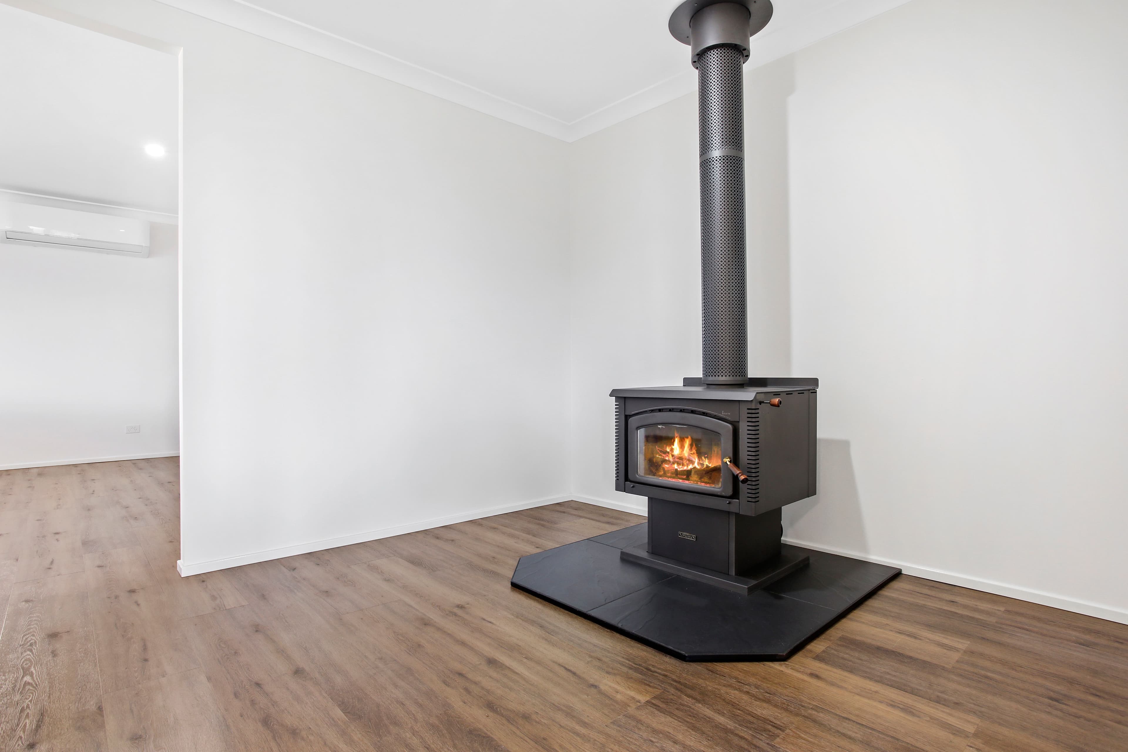 41 Pirrillie Street, Hill Top NSW 2575, Hill Top - Thumbnail 7