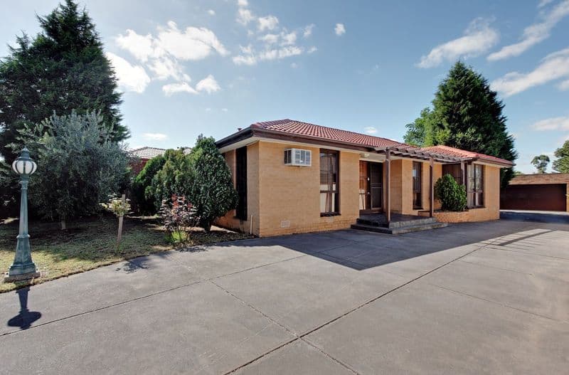 46 Buckmaster Drive, MILL PARK VIC 3082, Mill Park - Thumbnail 2